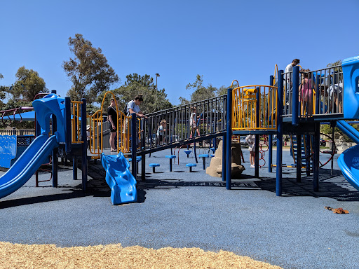 Park «Doyle Community Park», reviews and photos, 8175 Regents Rd, San Diego, CA 92122, USA