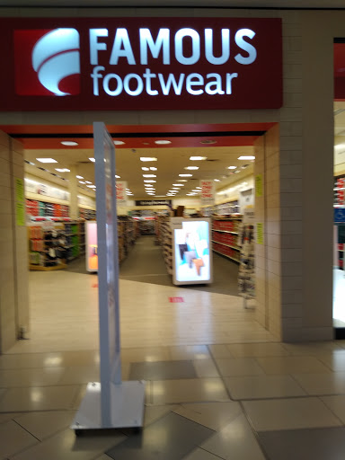 Famous Footwear, 14929 Florence Trail, Apple Valley, MN 55124, USA, 