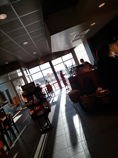 Coffee Shop «Starbucks», reviews and photos, 1922 Gateway Center Dr, Belvidere, IL 61008, USA