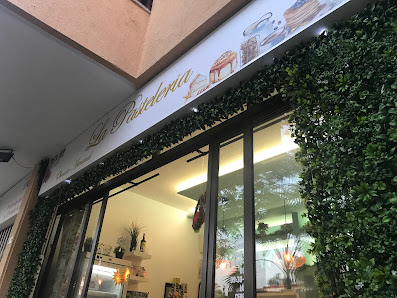 La Pasteleria Obradador Artesanal Calle Berna, 2, 38650 Los Cristianos, Santa Cruz de Tenerife, España