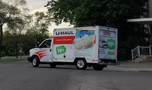 U-Haul Sur Crémazie Ouest-Déménagement Et Entreposage