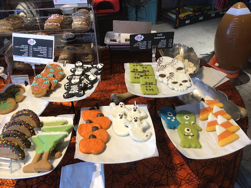 Pet Store «The Upper Paw», reviews and photos, 2809 Commerce St, Dallas, TX 75226, USA