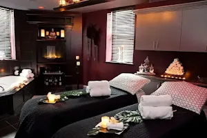Golden Spa PaharGanj | Best Massage Spa image
