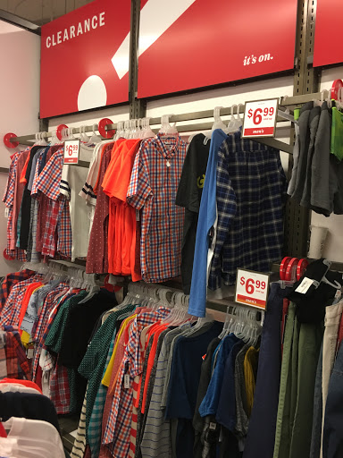 Clothing Store «Old Navy», reviews and photos, 634 Spectrum Center Dr, Irvine, CA 92618, USA
