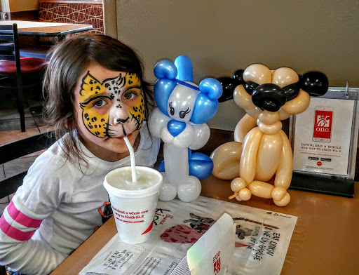 Fast Food Restaurant «Chick-fil-A», reviews and photos, 15055 Airline Hwy, Baton Rouge, LA 70817, USA
