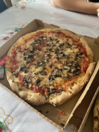 Plats et boissons du Livraison de pizzas Pizza Max 27 VERNON - n°2