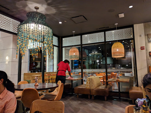 Shopping Mall «The Shops at Roosevelt Collection», reviews and photos, 150 W Roosevelt Rd, Chicago, IL 60605, USA