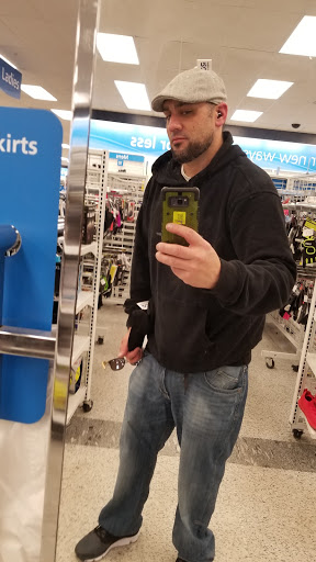 Clothing Store «Ross Dress for Less», reviews and photos, 2151 N Harris Blvd, Layton, UT 84041, USA