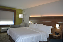 Holiday Inn Express Tallahassee-University Central, an IHG Hotel - Photo 4 - Car repair in Tallahassee, FL, Tallahassee