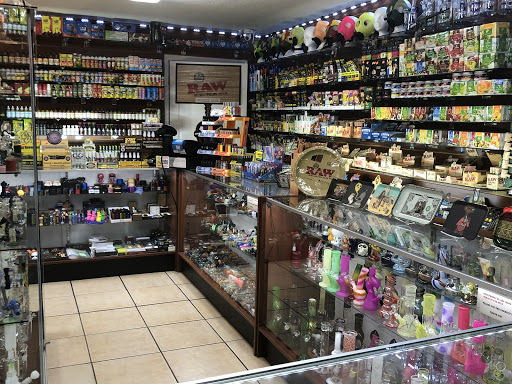 Cigar Shop «Billionaire smoke shop», reviews and photos, 1214 W Dr Martin Luther King Jr Blvd, Seffner, FL 33584, USA