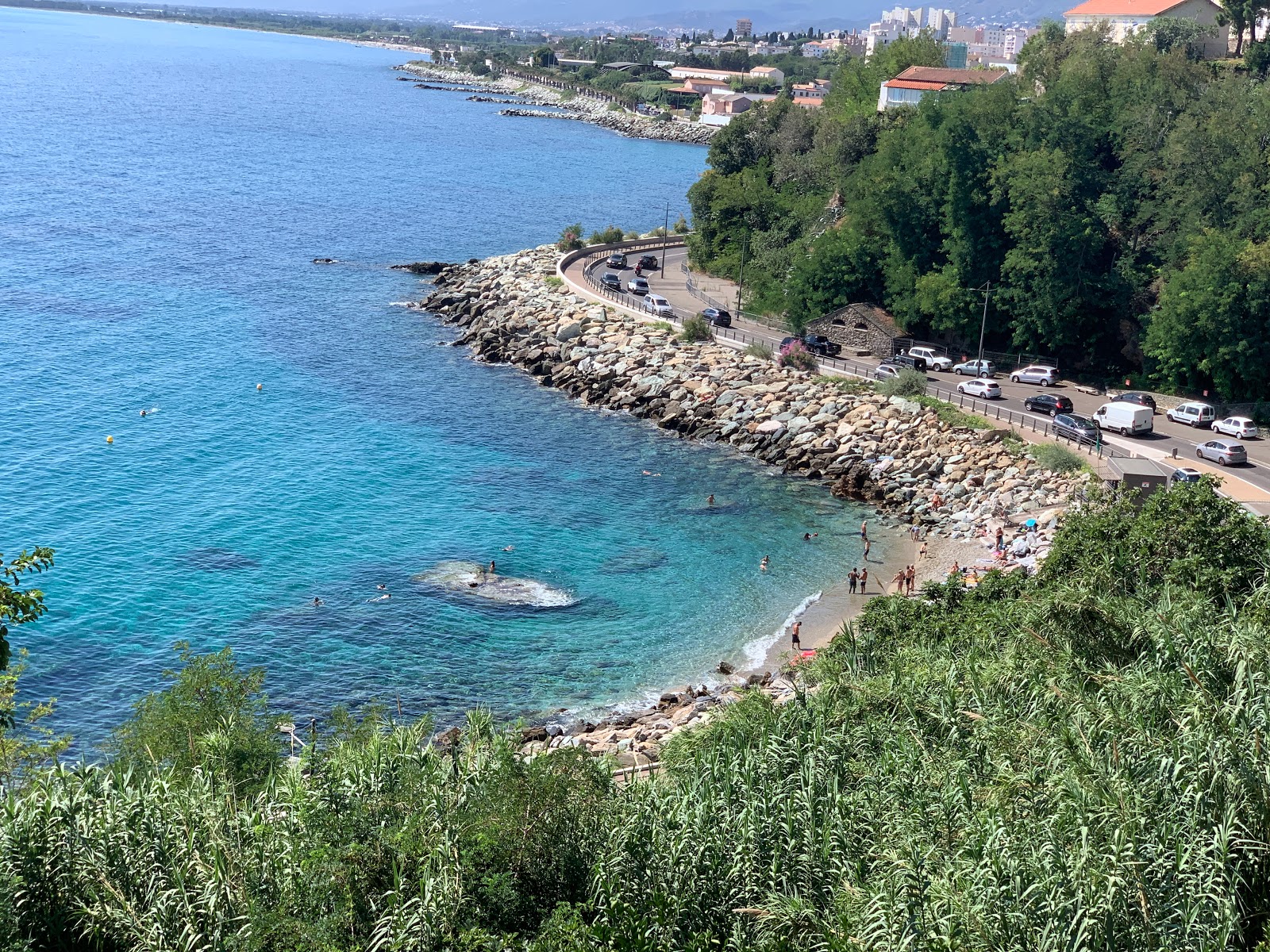 Photo de Ficaghjola Beach avec l'eau cristalline de surface