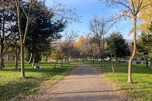 Colina Park image