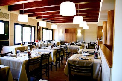 Restaurant La Cruïlla - Restaurante la Cruilla, Carretera de, Ctra. Parets a Bigues, km 8,5, 08186 Lliçà d,Amunt, Barcelona, Spain