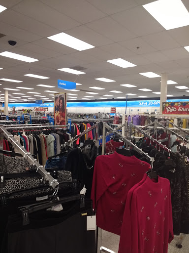 Clothing Store «Ross Dress for Less», reviews and photos, 11720 Medlock Bridge Rd, Johns Creek, GA 30097, USA