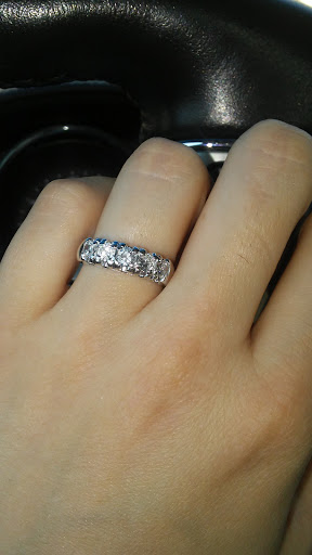 Jewelry Store «Elite Jewelers», reviews and photos, 504 N Central Expy, Richardson, TX 75080, USA