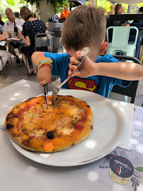 Pizza du Restaurant italien La Strada à Les Angles - n°20