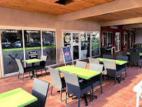 Photos du propriétaire du Restauration rapide L'option, bar à salade & plus à Saint-Victoret - n°3