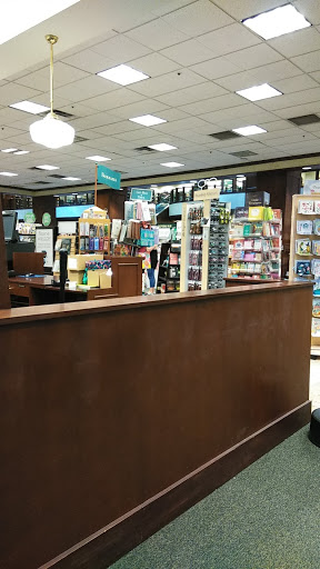 Book Store «Barnes & Noble Booksellers Baton Rouge», reviews and photos, 2590 Citiplace Ct, Baton Rouge, LA 70808, USA