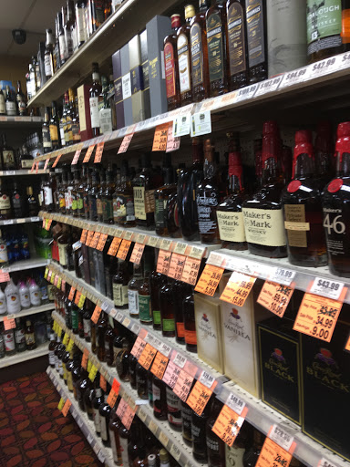 Liquor Store «Liquor Locker», reviews and photos, 1740 Dual Hwy, Hagerstown, MD 21740, USA