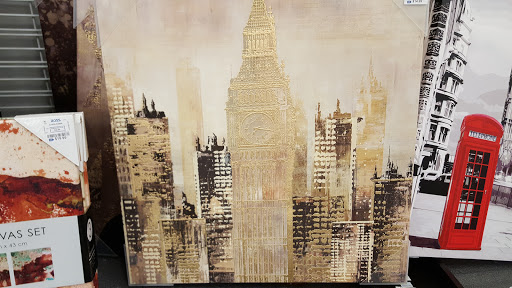 Clothing Store «Ross Dress for Less», reviews and photos, 17880 Newhope St, Fountain Valley, CA 92708, USA