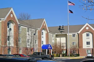 Candlewood Suites Washington-Fairfax, an IHG Hotel image