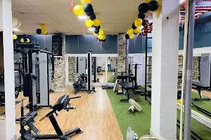 Fitness Garage Gym Meethapur image