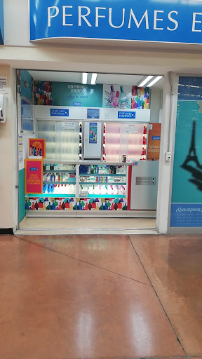 Perfumes europeos Walmart Supercenter Lago de Guadalupe