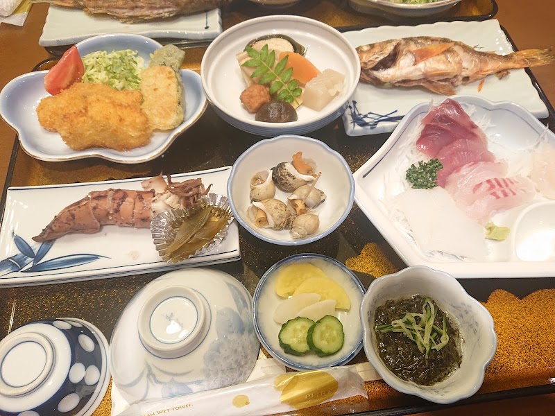 よしや旅館 本館