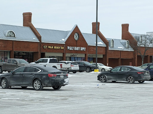 Beauty Supply Store «Sally Beauty», reviews and photos, 7641 W Ridgewood Dr #75, Parma, OH 44129, USA