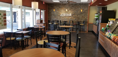 Subway - 102 E Hundley Dr #108, Lake Dallas, TX 75065