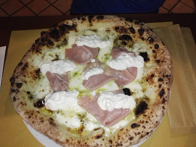 Pizzeria Reginella Via Massavetere, 12, 84031 Auletta SA, Italia