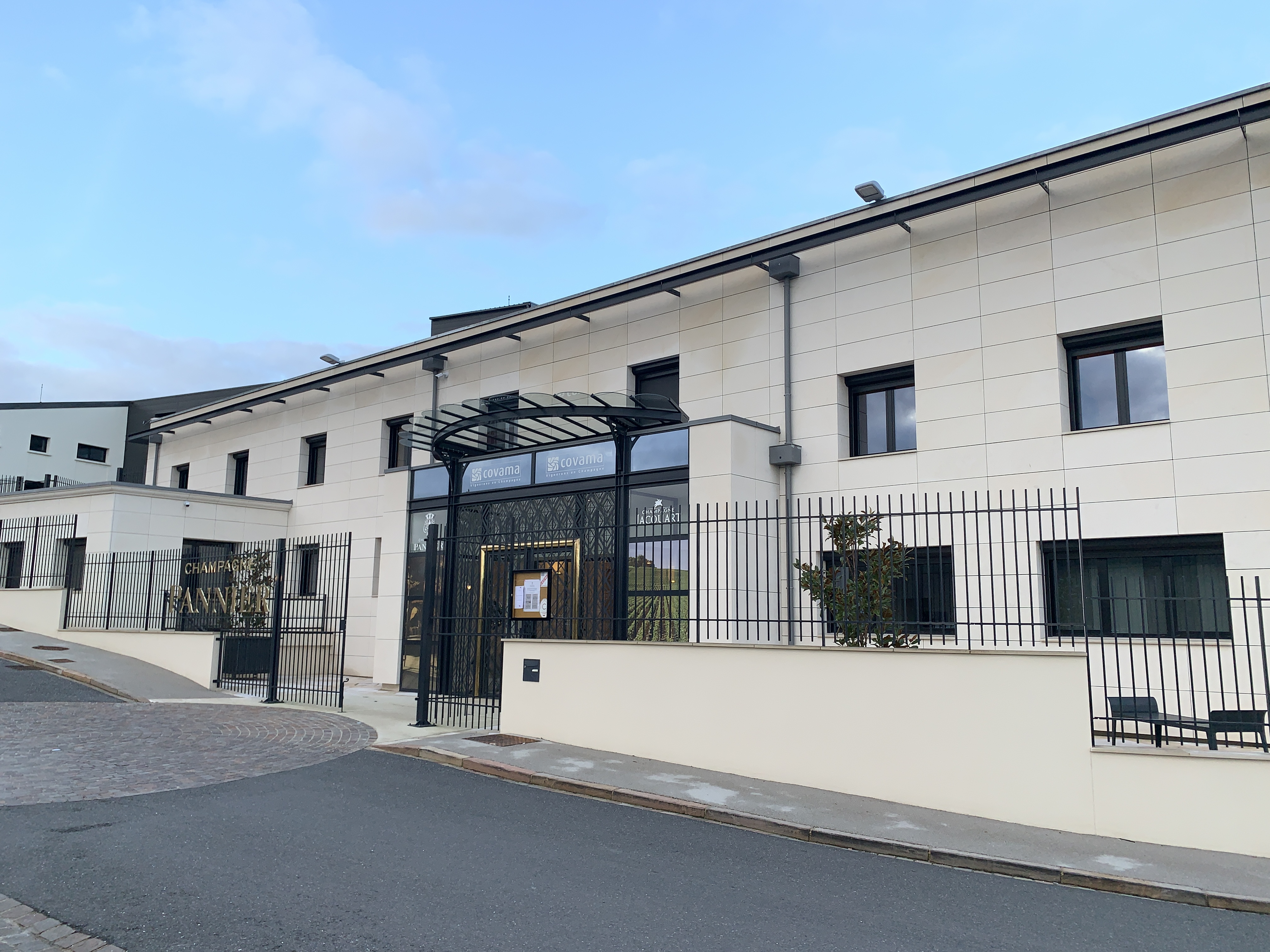 Photo n° 1 de l'avis de Orlin.L fait le 25/12/2019 à 20:52