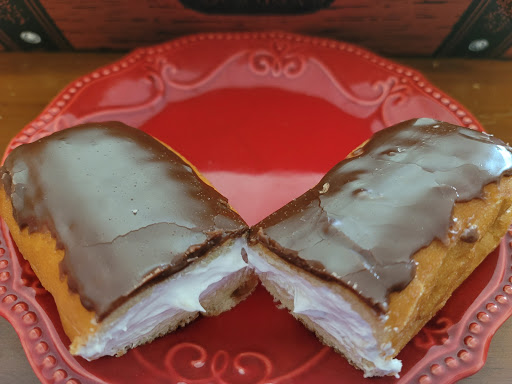 Donut Shop «Jolly Pirate Donuts», reviews and photos, 6689 E Main St, Reynoldsburg, OH 43068, USA