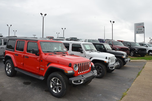 Car Dealer «Columbia Chrysler Dodge Jeep Ram Fiat», reviews and photos, 106 S James Campbell Blvd, Columbia, TN 38401, USA