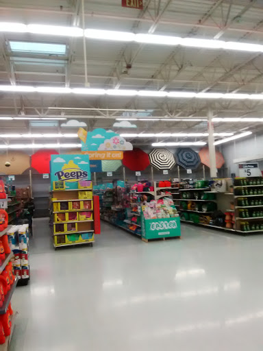 Discount Store «Walmart», reviews and photos, 6594 Mayfield Rd, Mayfield Heights, OH 44124, USA