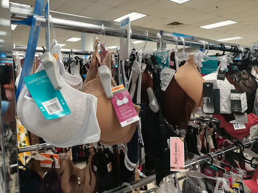 Clothing Store «Ross Dress for Less», reviews and photos, 1850 Evans Rd, Melbourne, FL 32904, USA