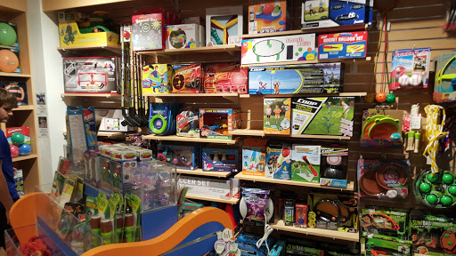 Toy Store «Creative Kidstuff Toy Store», reviews and photos, 148 E Broadway, Bloomington, MN 55425, USA