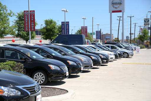 Used Car Dealer «Gunn Nissan», reviews and photos, 750 NE Interstate 410 Loop, San Antonio, TX 78209, USA