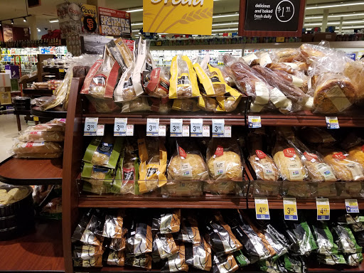 Grocery Store «Safeway», reviews and photos, 653 S State St, Ukiah, CA 95482, USA