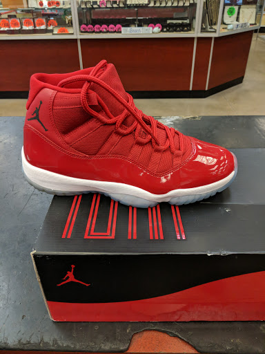 Pawn Shop «Westheimer Pawn», reviews and photos, 8078 Westheimer Rd, Houston, TX 77063, USA