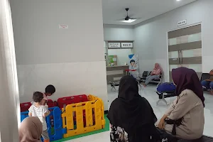 Klinik Pratama Alena By Dr. Olin image