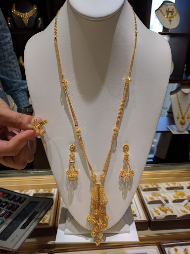 Jeweler «Khanna & Sons Jewelers», reviews and photos, 800 E Chatham St, Cary, NC 27511, USA
