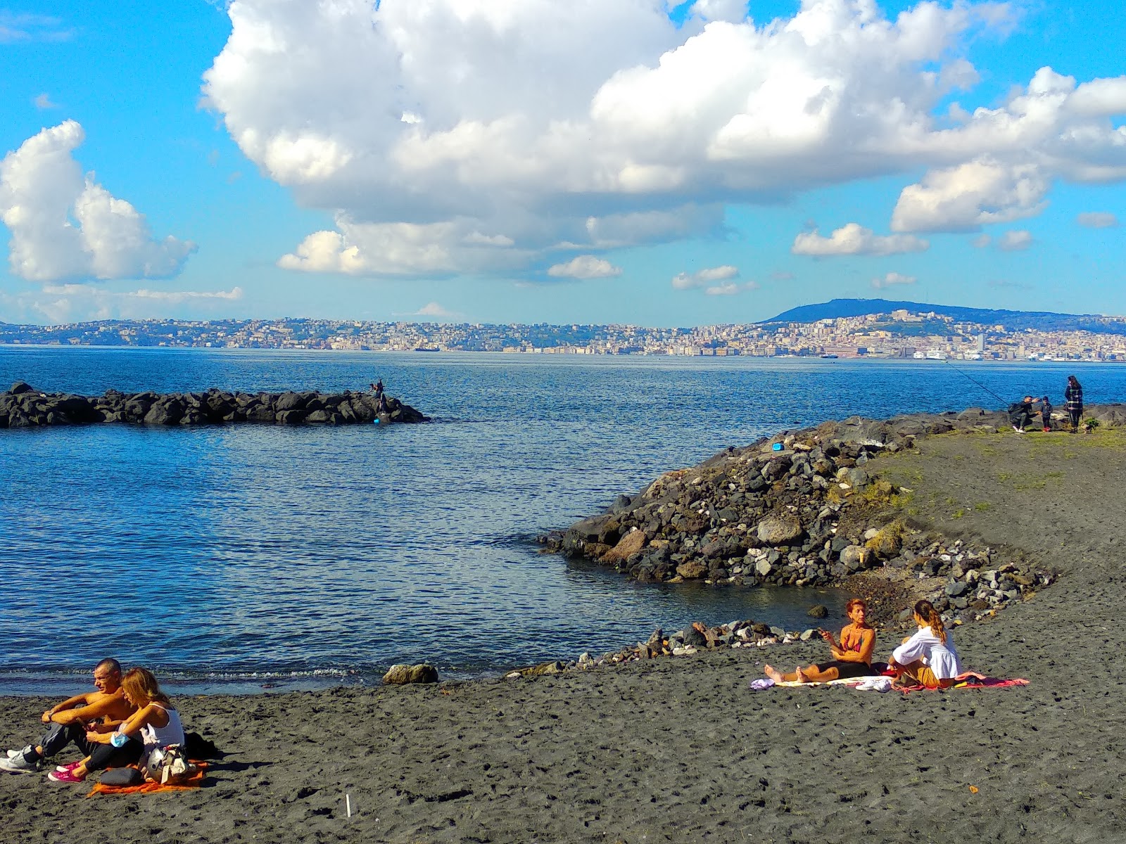 Foto de Spiaggia Delle Mortelle con parcialmente limpio nivel de limpieza