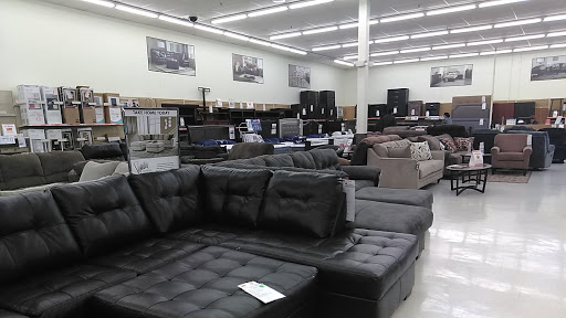 Discount Store «Big Lots», reviews and photos, 4628 W Diversey Ave, Chicago, IL 60639, USA