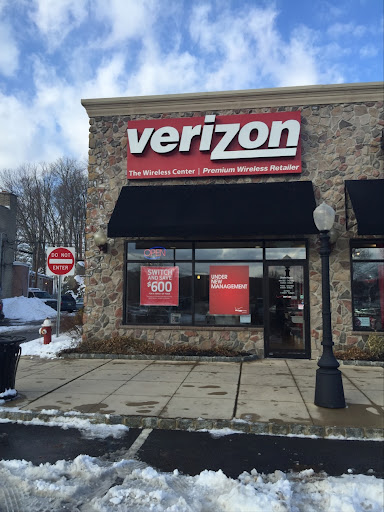 Verizon Wireless, 5 Bowling Green Pkwy, Lake Hopatcong, NJ 07849, USA, 