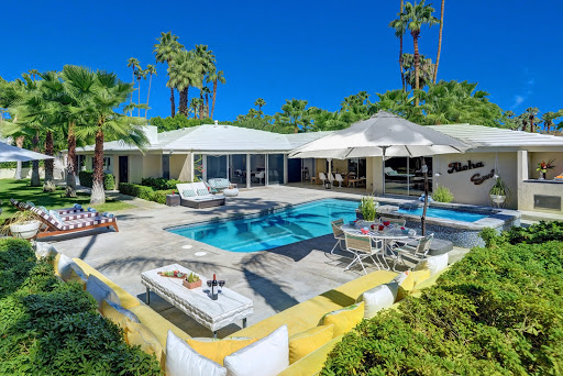 Oasis Rentals image