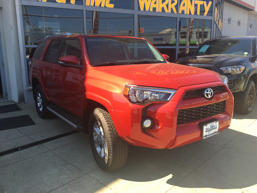 Toyota Dealer «Island Toyota», reviews and photos, 1591 Hylan Blvd, Staten Island, NY 10305, USA