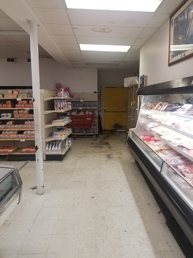 Grocery Store «Adams IGA Super Market», reviews and photos, 212 Penn St, Henryville, IN 47126, USA