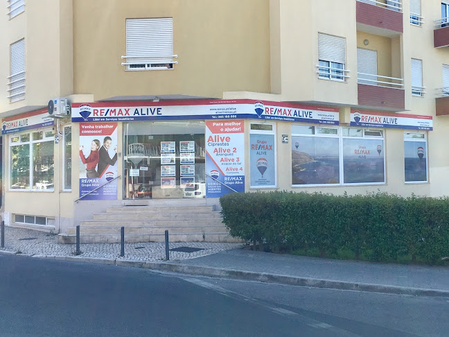 Opinii despre RE/MAX EXPOGROUP ALIVE în Setúbal - Imobiliária