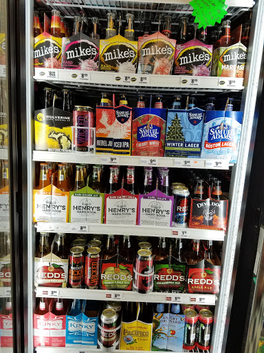 Convenience Store «Quick Pick Party Store», reviews and photos, 1742 W Court St, Flint, MI 48503, USA